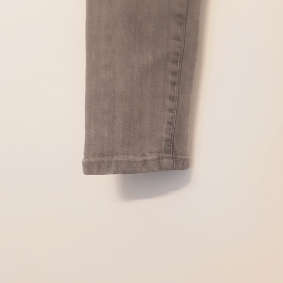 [KR3W] Button-Up Skinny Jeans - Picture 9 of 14